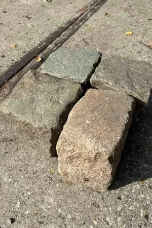 Partij (20 m2) gebruikte Granieten Kasseien 14x14x20 cm Gratis Retour