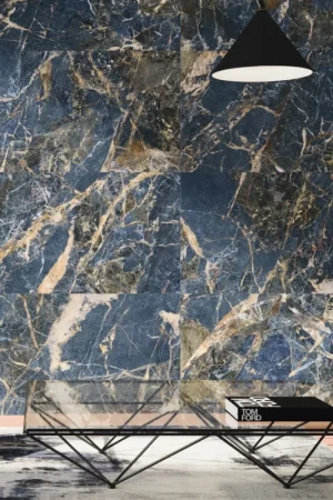 APE Icaro Blue Polished Ret. (glans) Exclusieve Aanbieding