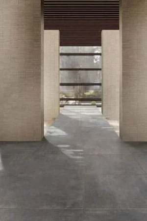 Unicom Starker Icon Jet Black Op = Op