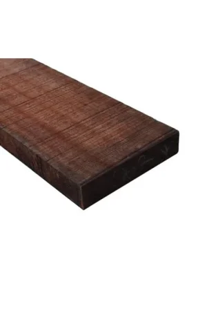 Azobe balk fijnbezaagd 50x200mm Op = Op