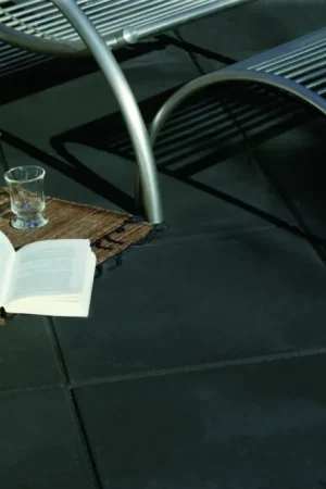 Tegel KOMO Zwart 15x30x4,5 cm (met pallet) Direct Verzonden